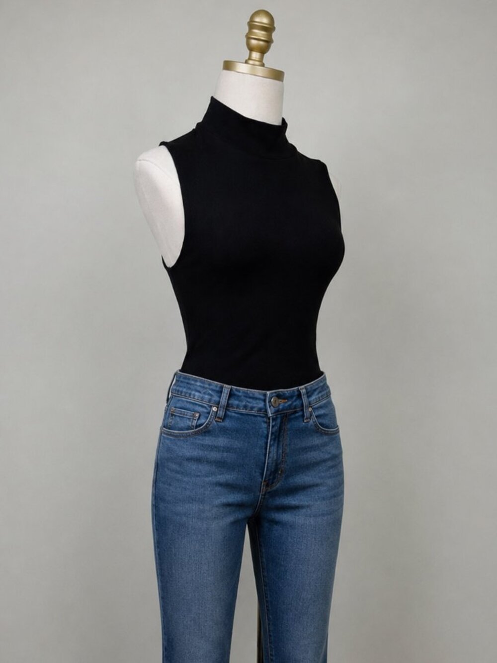Zara Black Ribbed Mock Neck Sleeveless Knit Top Women’s Medium Stretch Tank